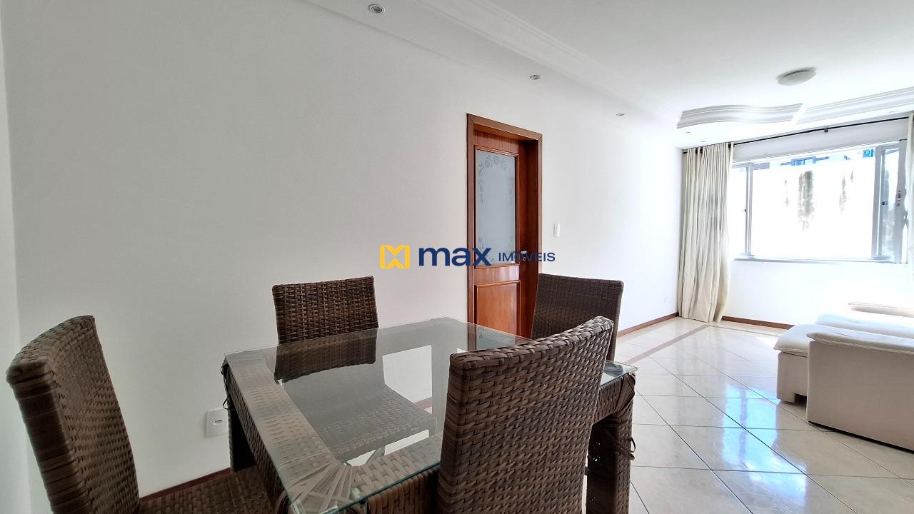 Apartamento à venda no Centro: Living integrado