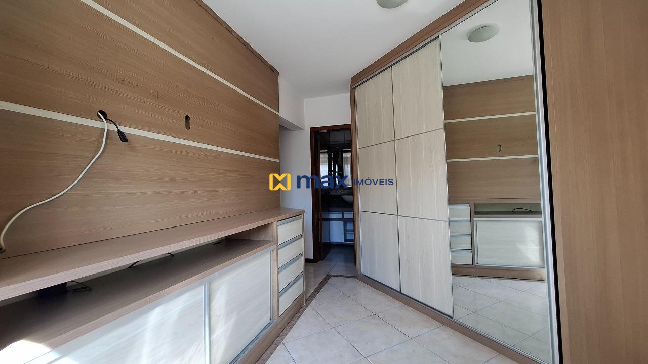 Apartamento à venda no Centro: Suíte