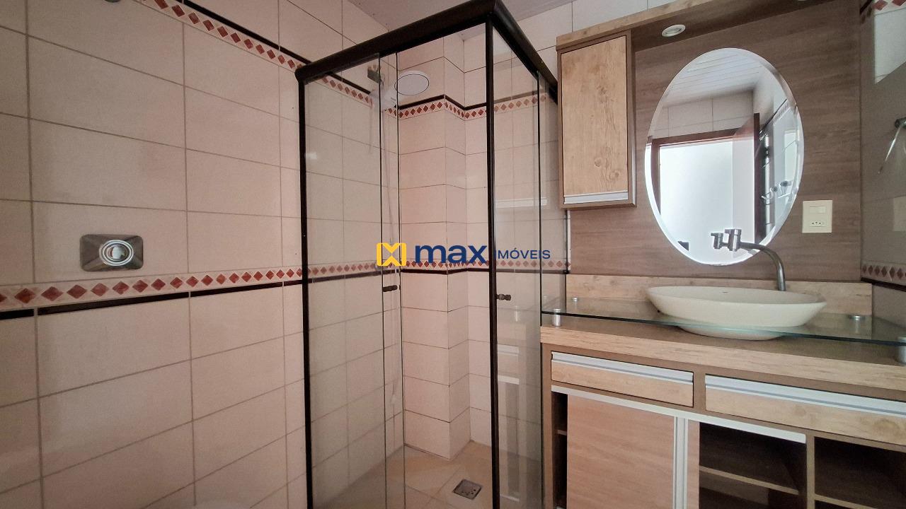 Apartamento à venda no Centro: Banheiro social