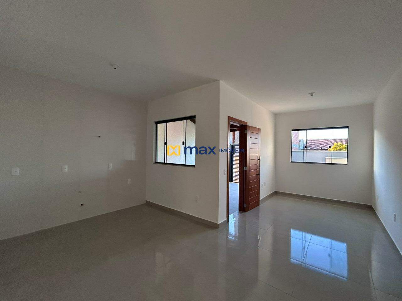 Casa à venda no Meia Praia: