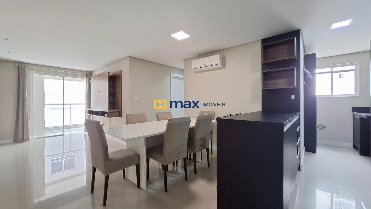 Apartamento à venda no São João: Living integrado