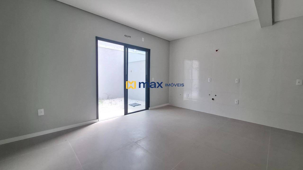 Casa à venda no São João: Living integrado