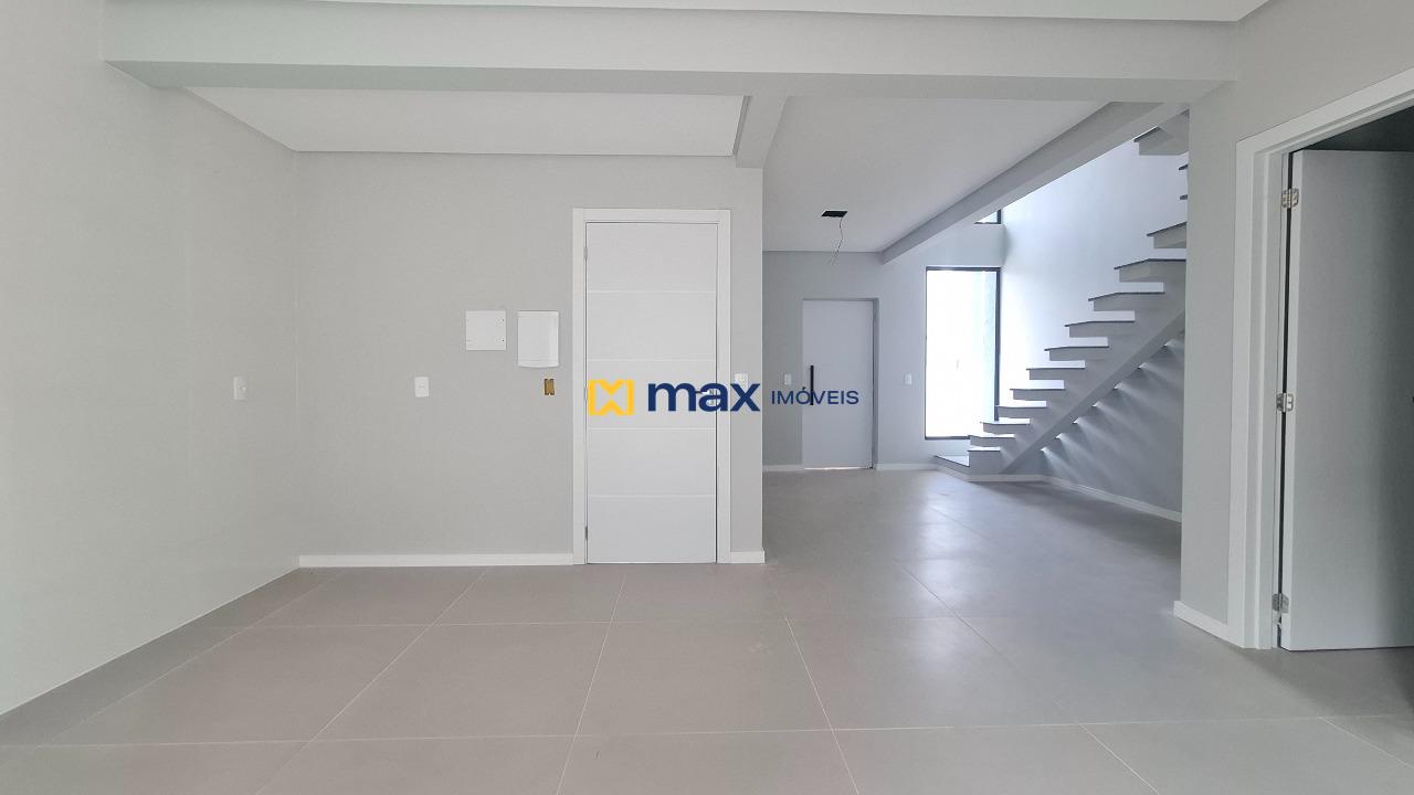 Casa à venda no São João: Living integrado