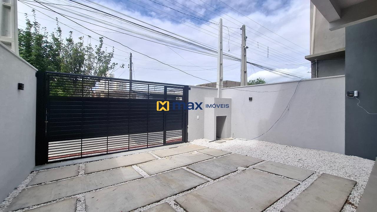 Casa à venda no São João: Garagem