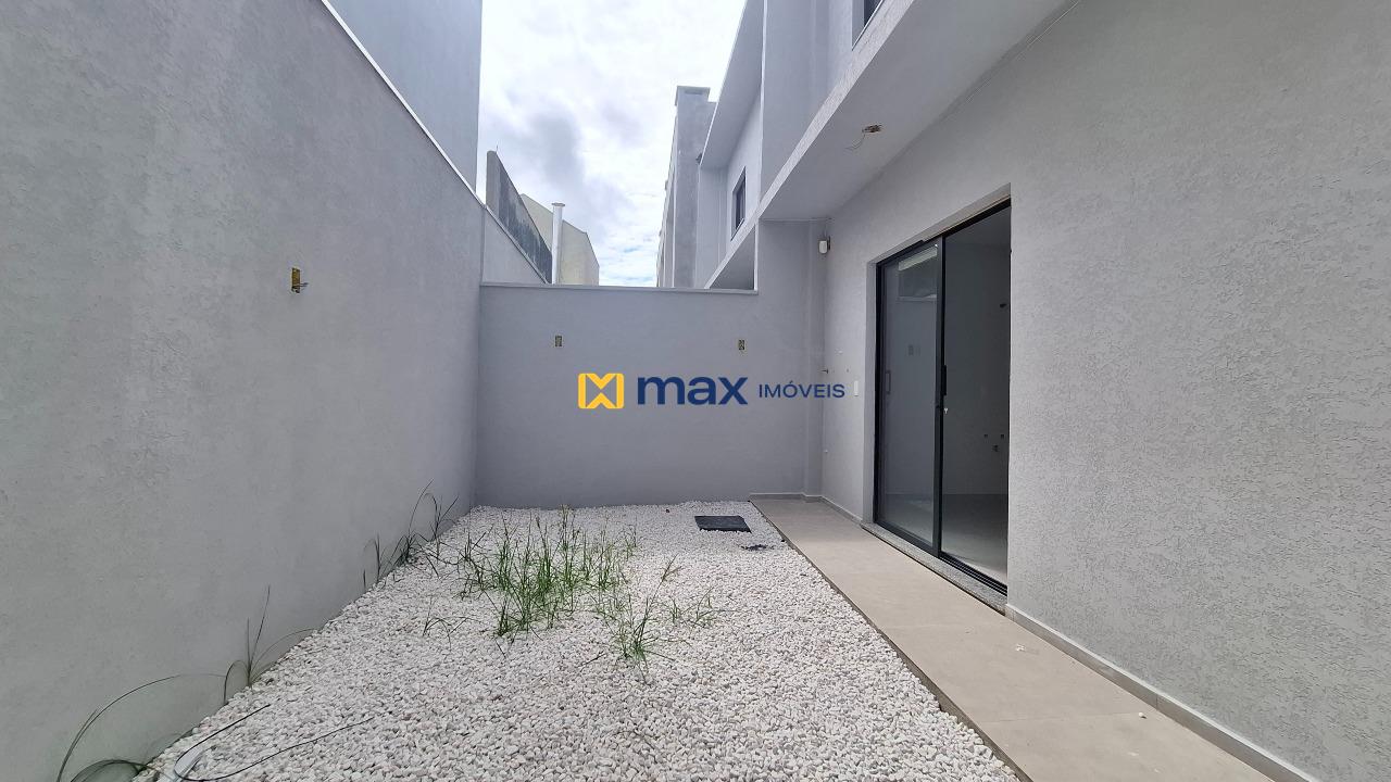 Casa à venda no São João: Área externa