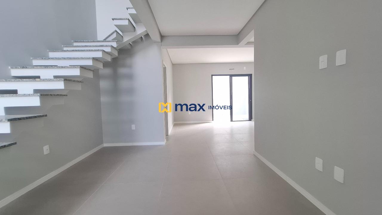 Casa à venda no São João: Living integrado