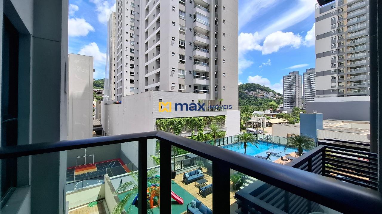 Apartamento à venda no Praia Brava: Sacada com churrasqueira