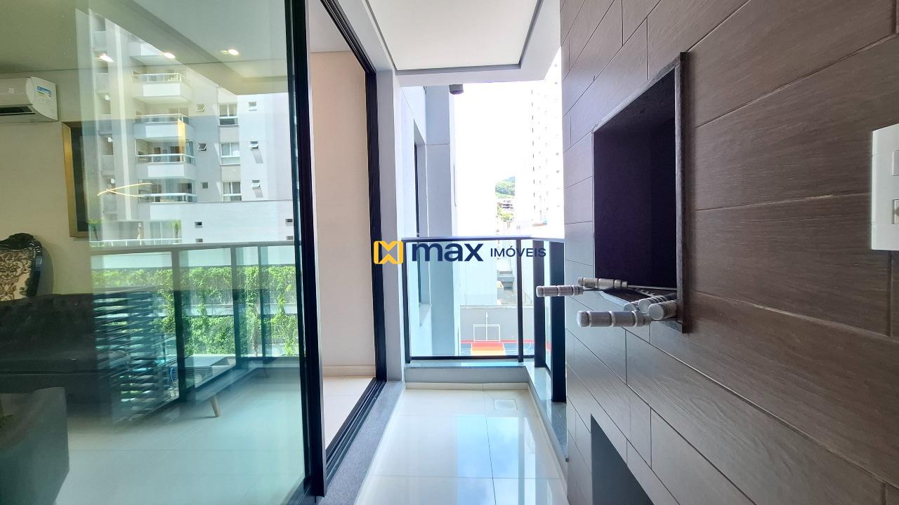 Apartamento à venda no Praia Brava: Sacada com churrasqueira