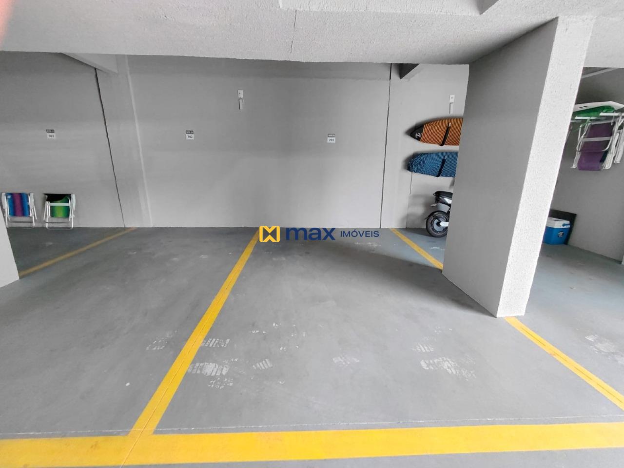 Apartamento para aluguel no Gravatá: Garagem
