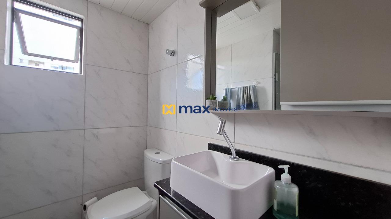 Apartamento à venda no Centro: Banheiro social