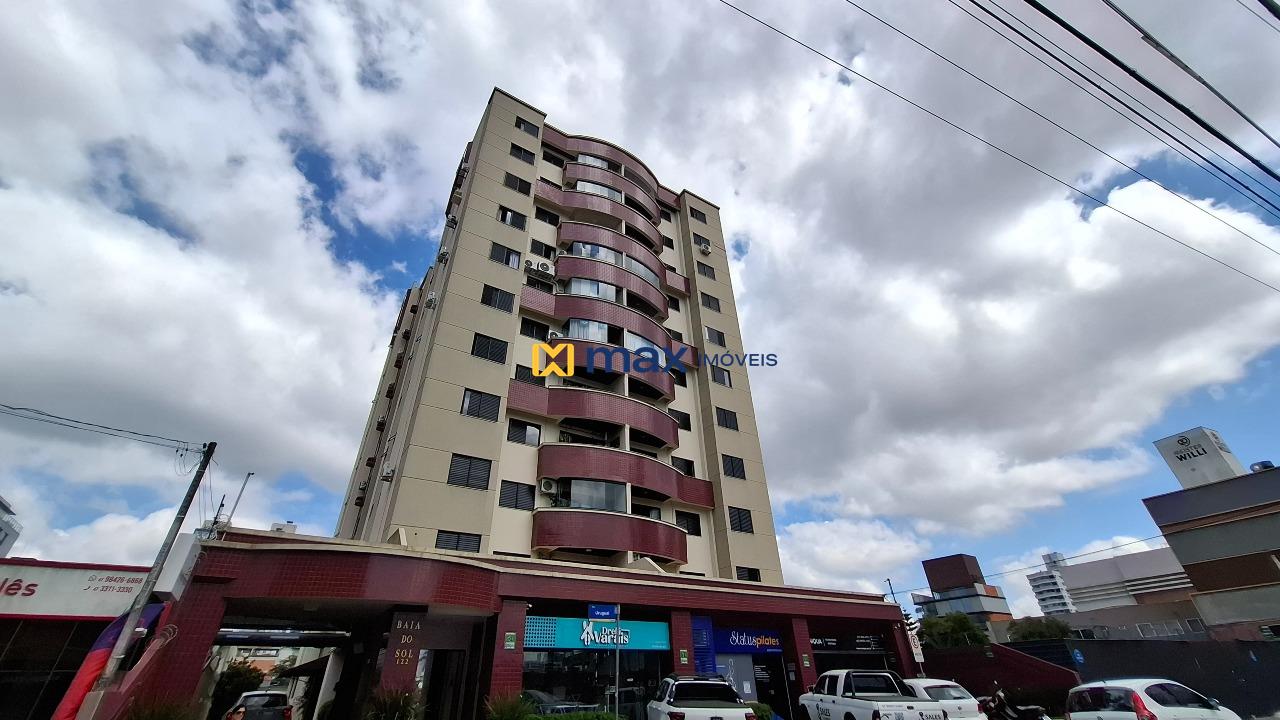 Apartamento à venda no Centro: Fachada