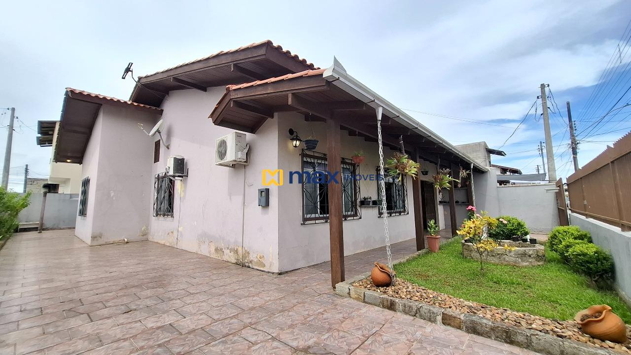 Casa à venda no São Vicente: Fachada