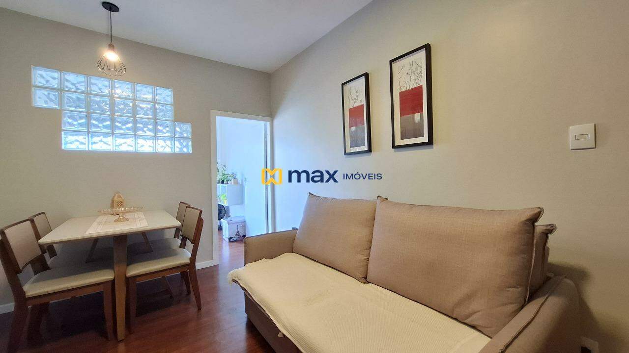 Apartamento à venda no São João: Living integrado