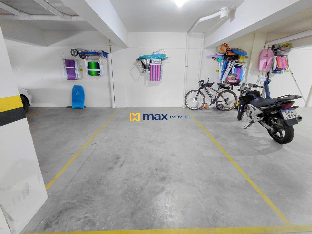 Apartamento para aluguel no Gravatá: Garagem