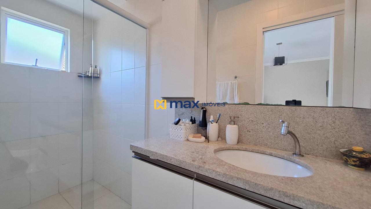 Casa à venda no Dom Bosco: Banheiro suíte