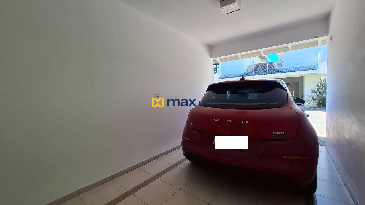 Casa à venda no Dom Bosco: Garagem