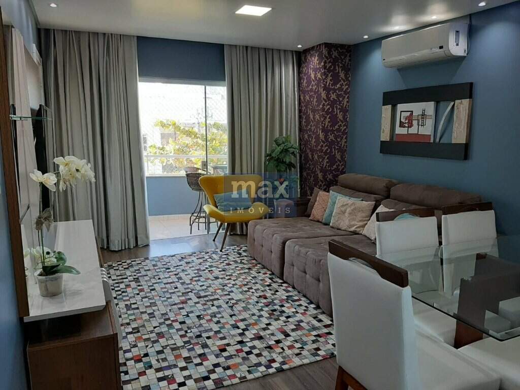 Apartamento à venda no Nações: 