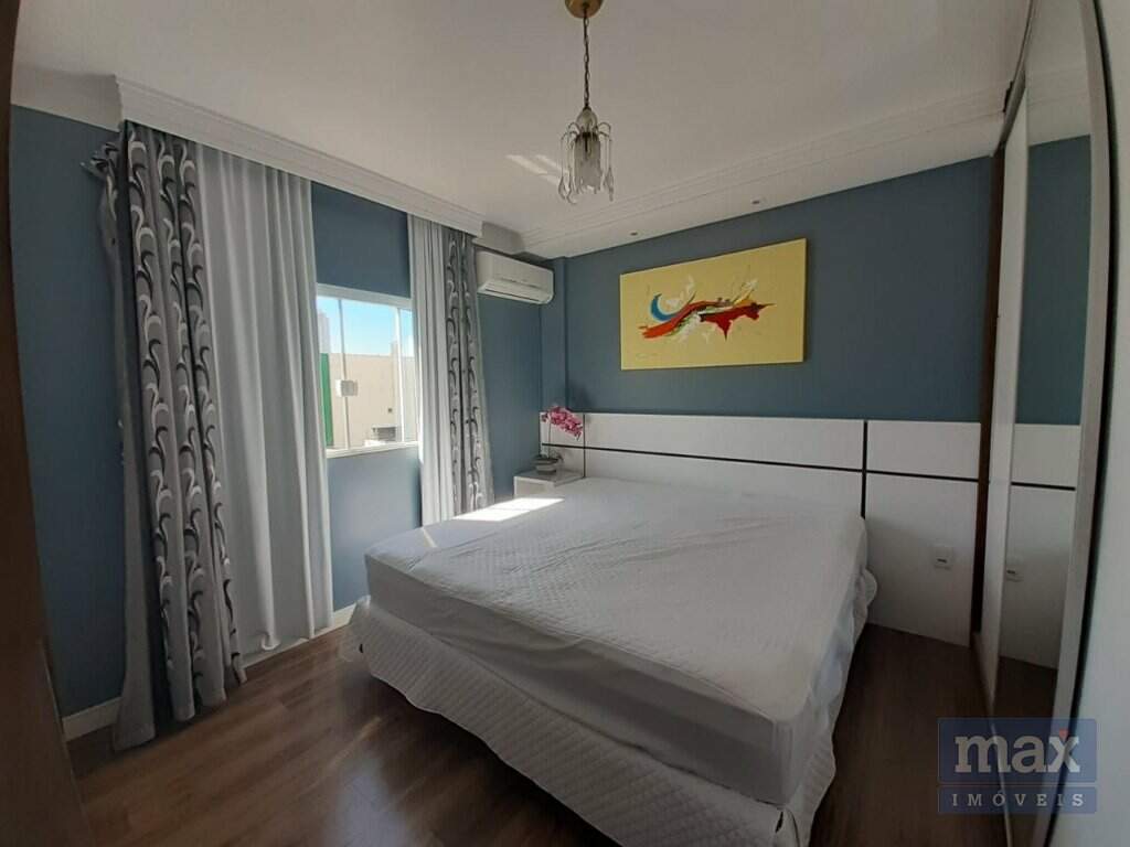 Apartamento à venda no Nações: 