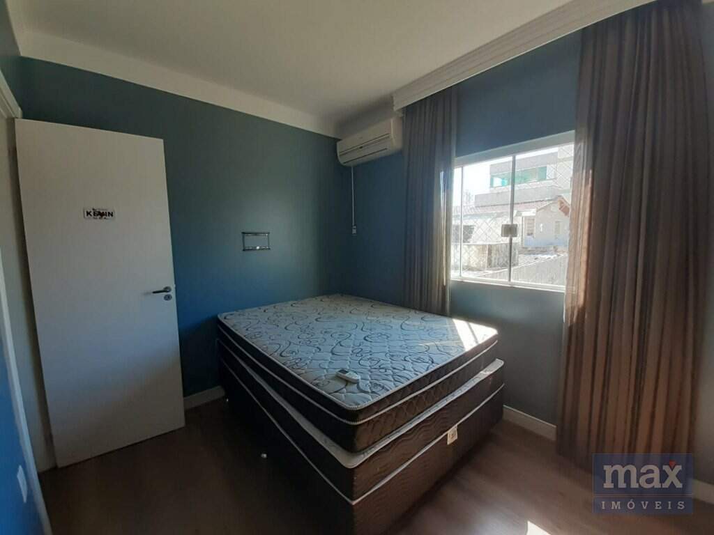 Apartamento à venda no Nações: 