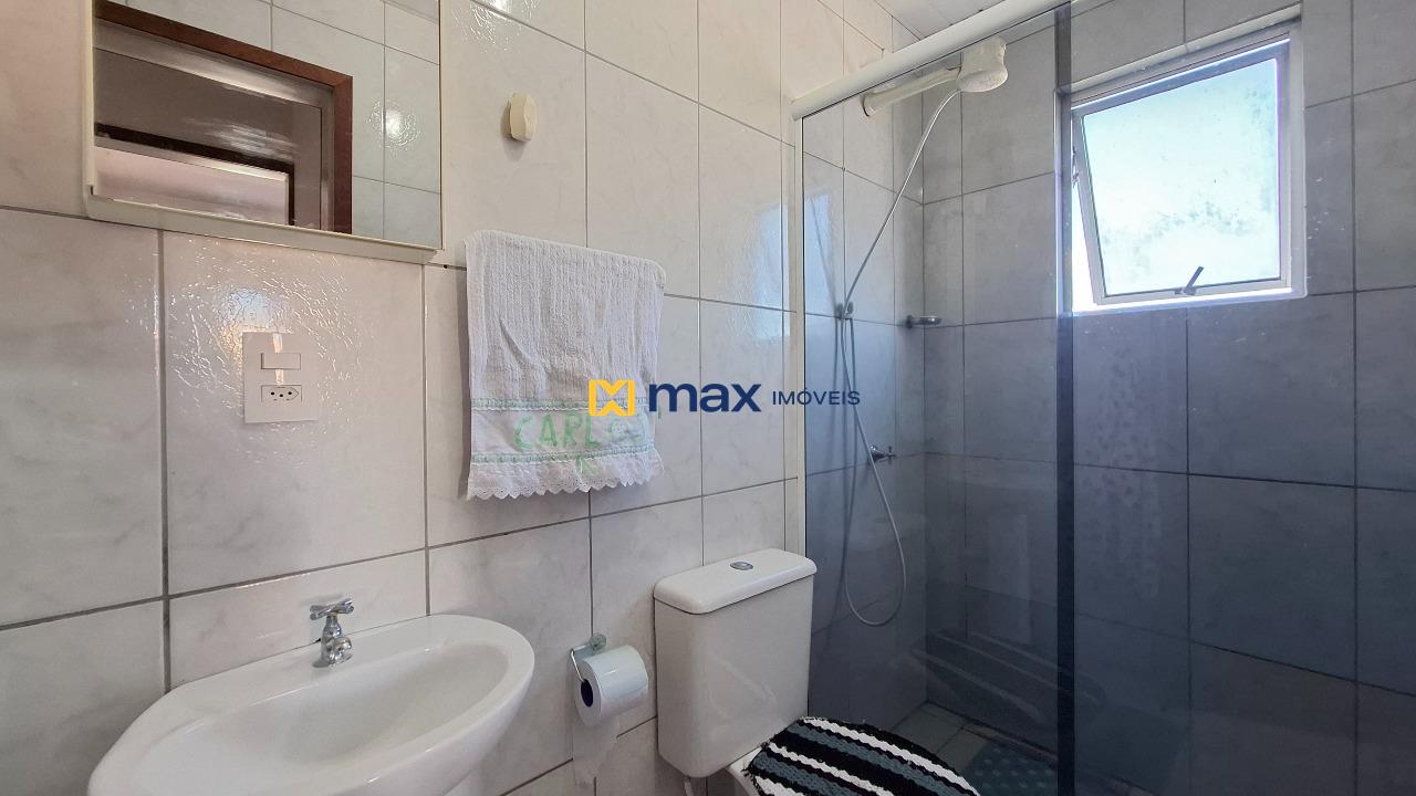 Apartamento à venda no Itaipava: Banheiro social