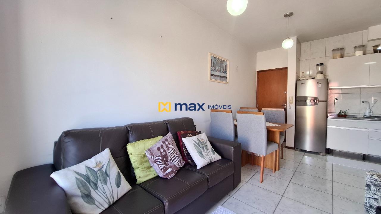 Apartamento à venda no Itaipava: Living integrado