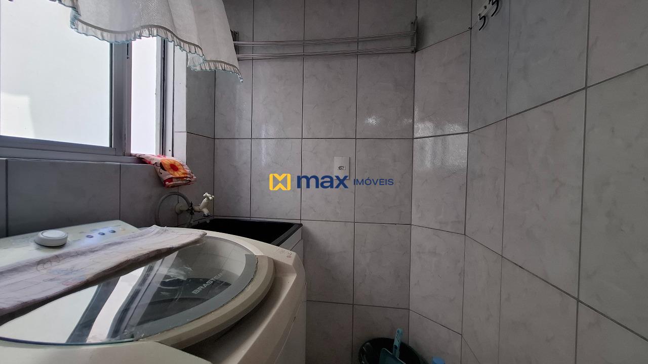 Apartamento à venda no Itaipava: Lavanderia