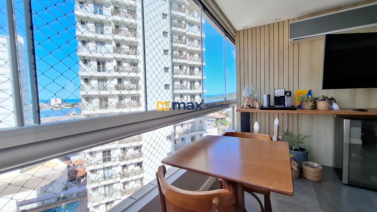 Apartamento à venda no Centro: Sacada com churrasqueira