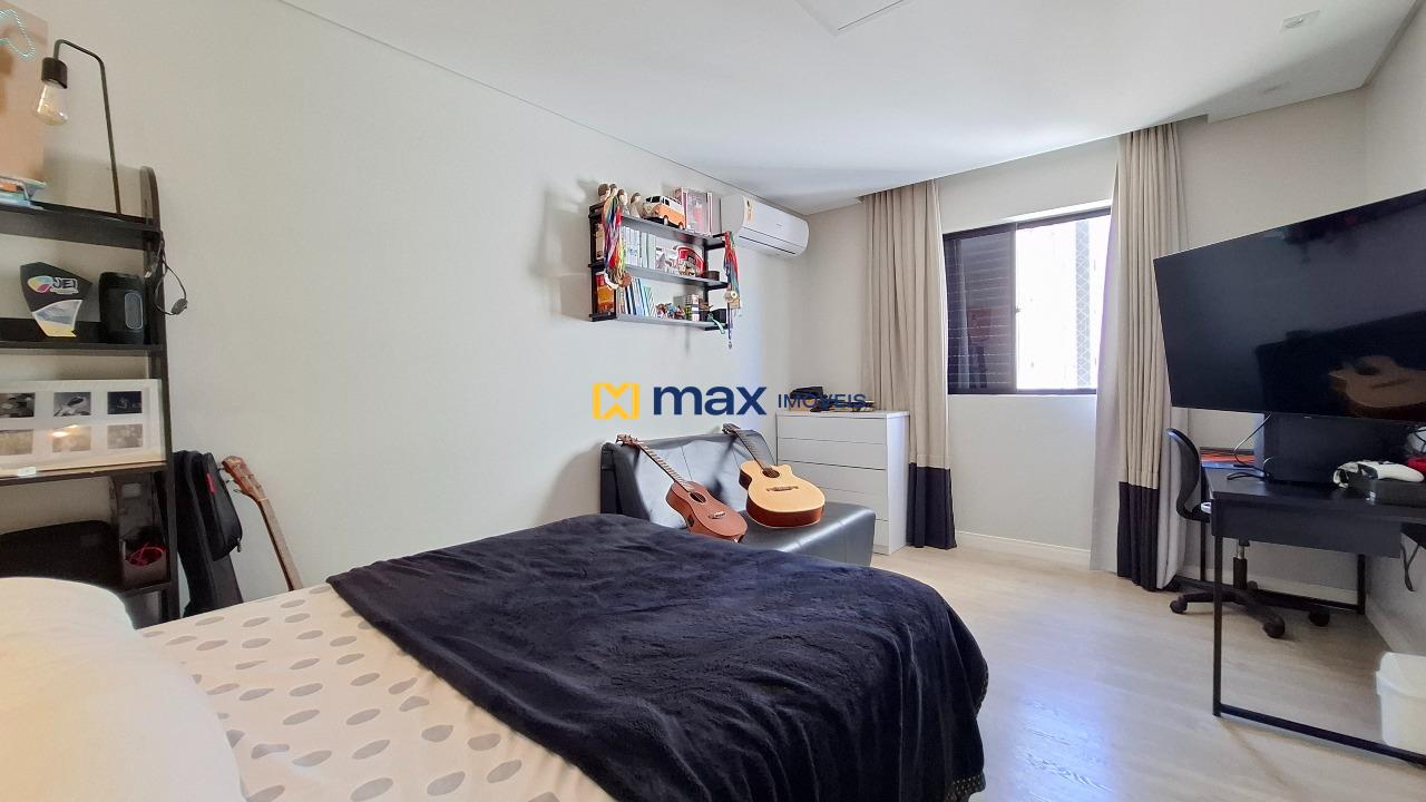 Apartamento à venda no Centro: Suíte 1