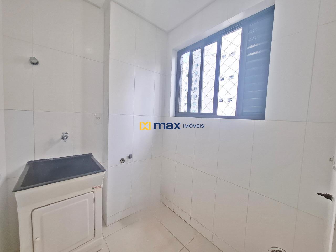 Apartamento à venda no Centro: Lavanderia