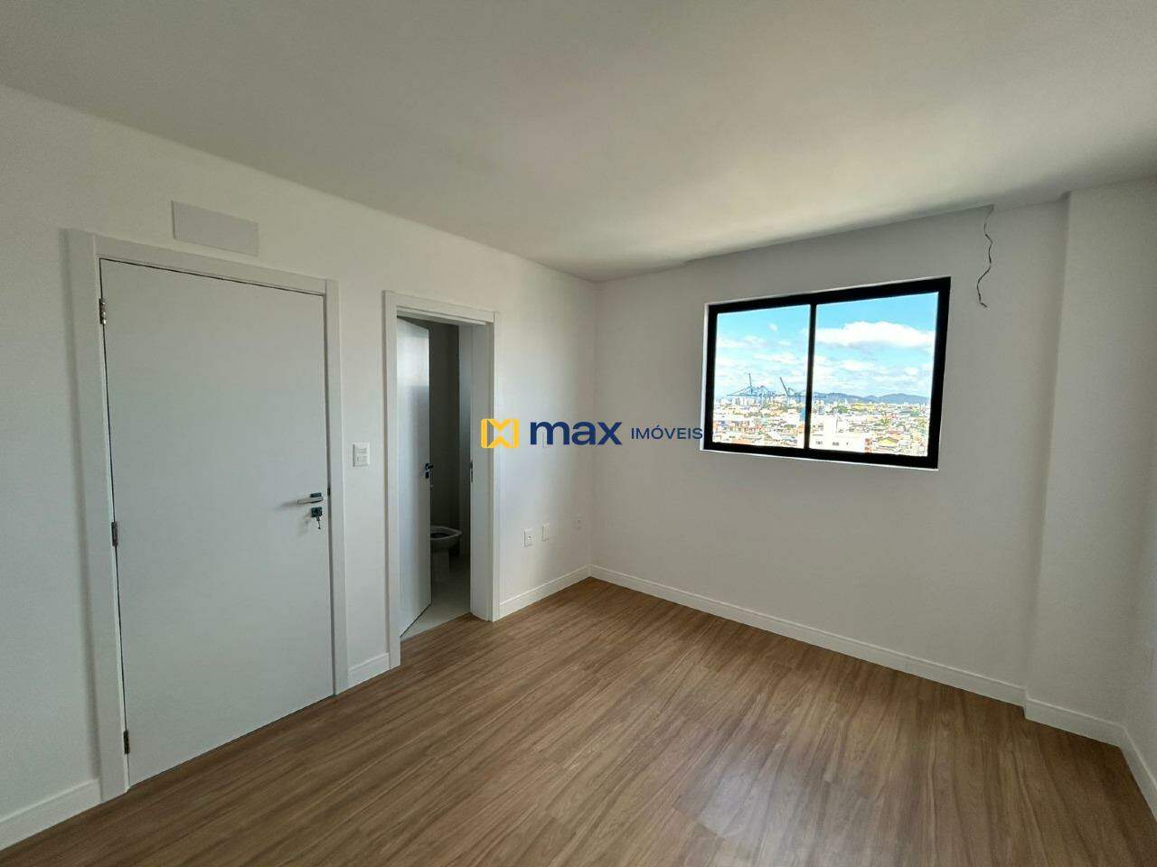 Apartamento à venda no Centro: Quarto Suíte