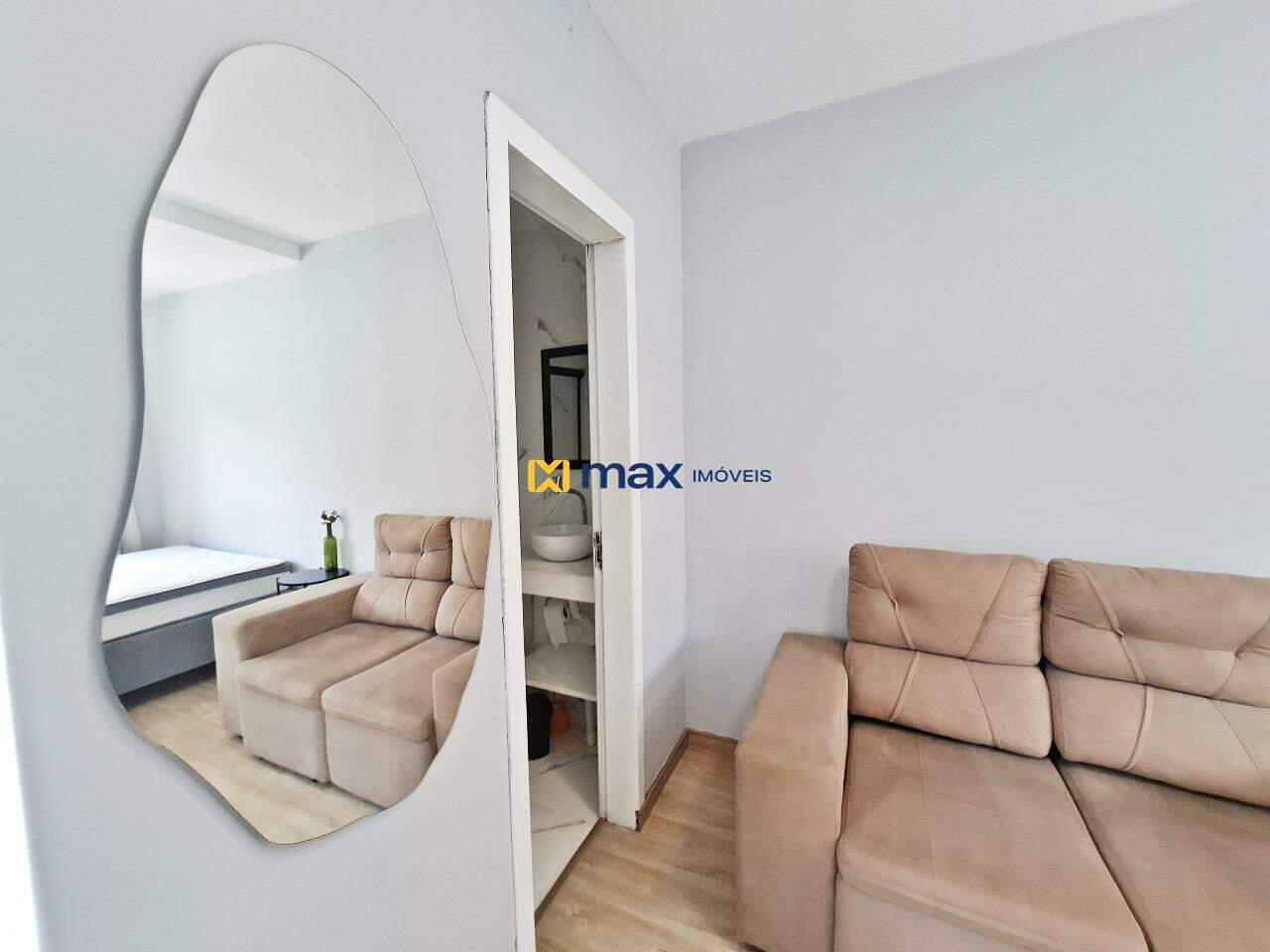 Apartamento para aluguel no Pioneiros: Sala/Quarto