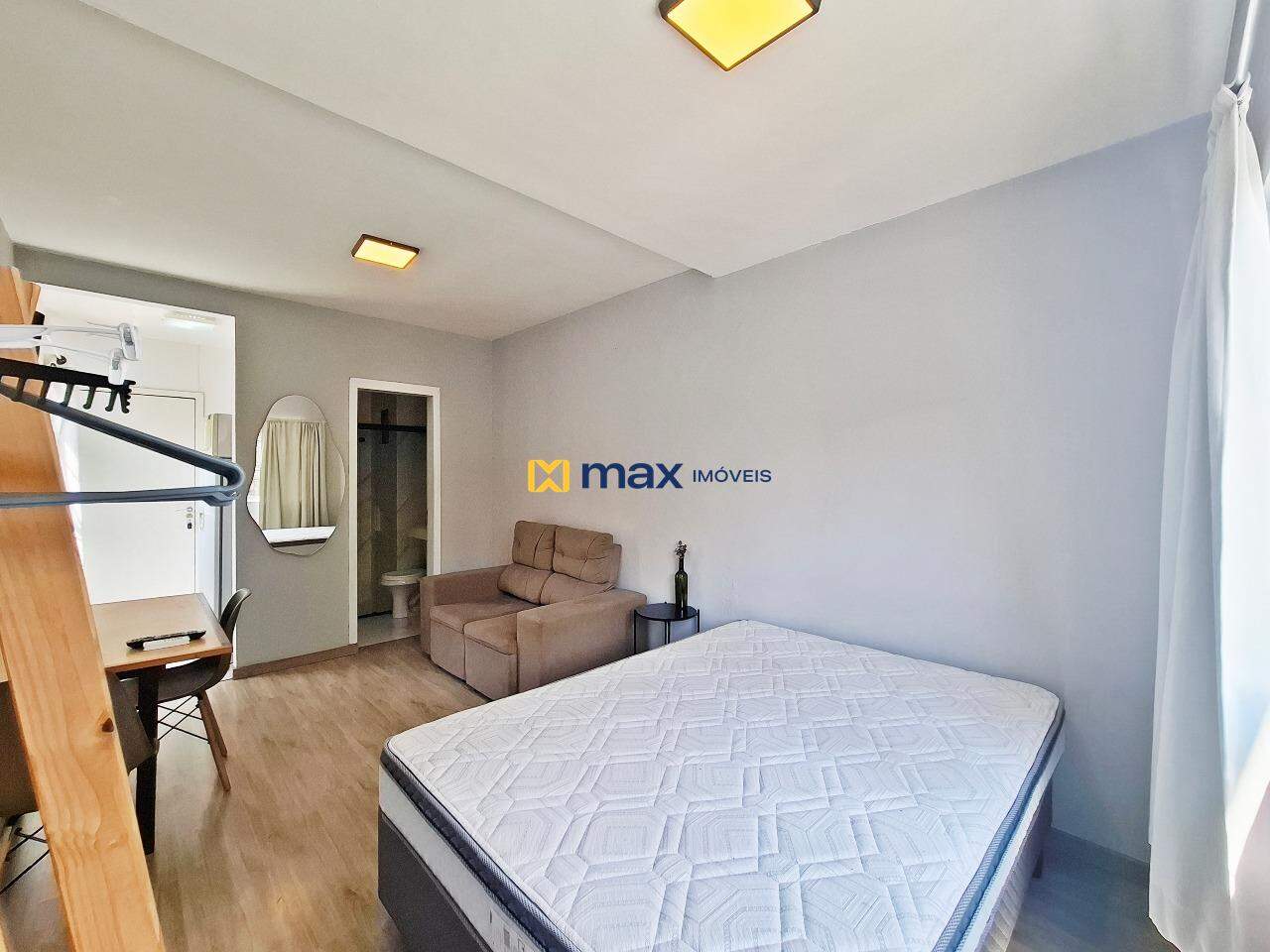Apartamento para aluguel no Pioneiros: Sala/Quarto