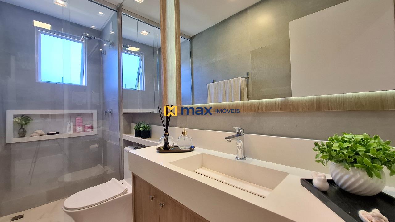 Apartamento à venda no Fazendinha: Banheiro social