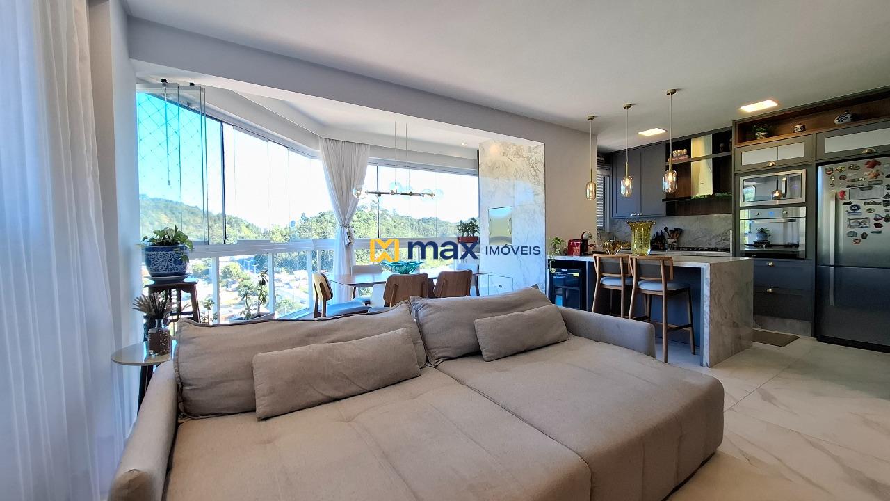 Apartamento à venda no Fazendinha: Living integrado