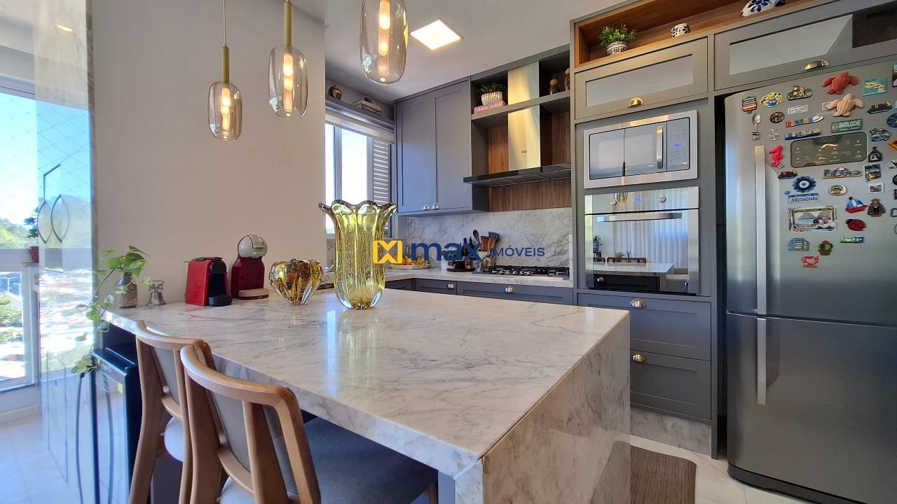 Apartamento à venda no Fazendinha: Cozinha