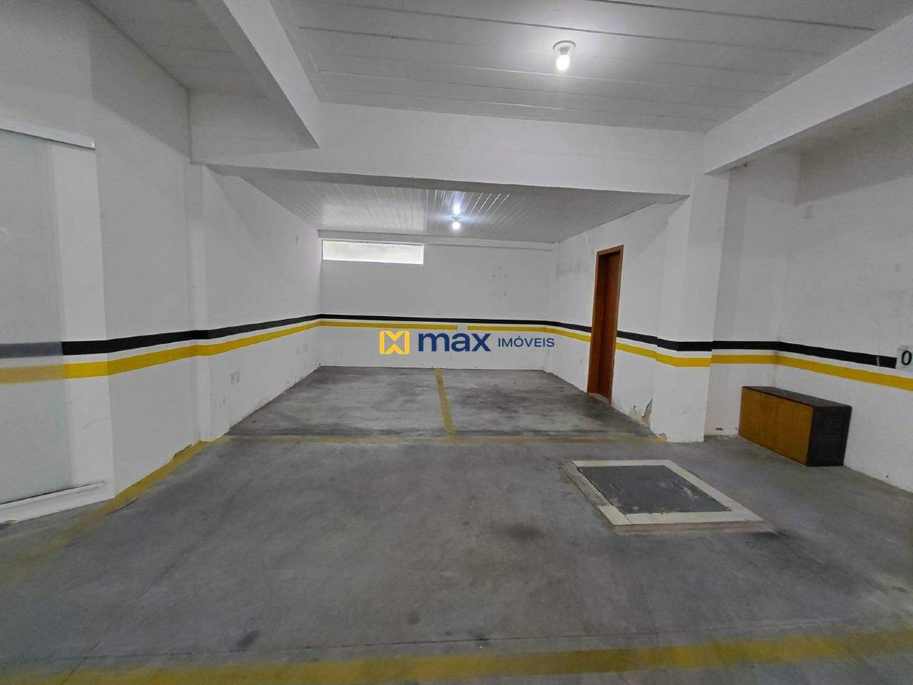 Apartamento à venda no Gravatá: Garagem box 01