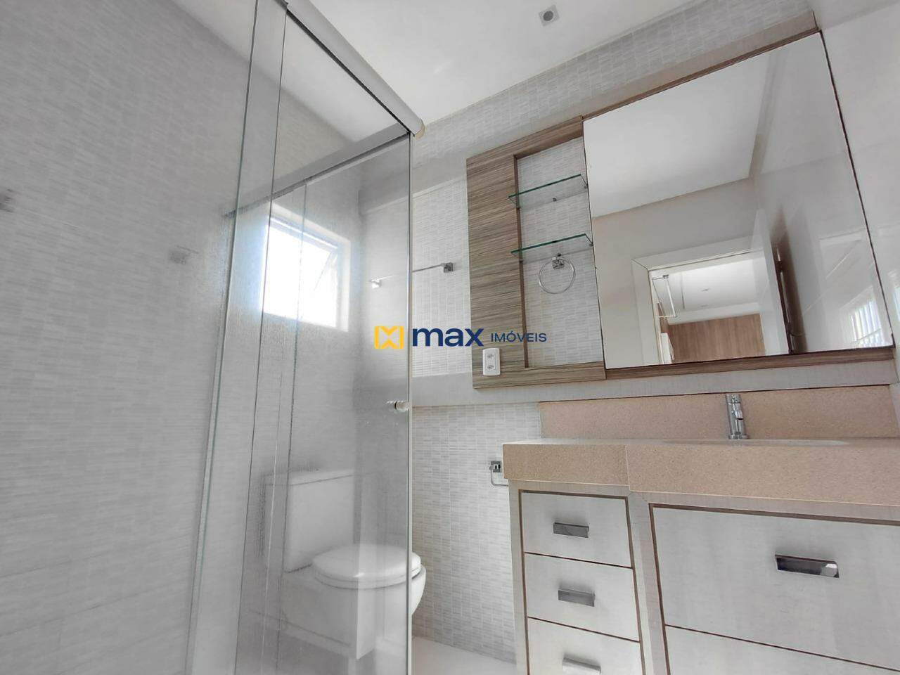 Apartamento à venda no Gravatá: Banheiro suite