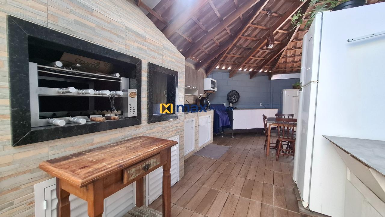 Casa à venda no Santa Regina: Churrasqueira