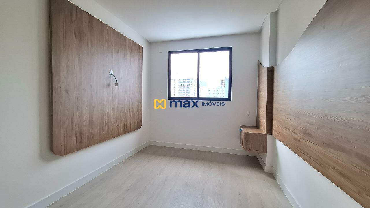 Apartamento à venda no Vila Operária: Suíte