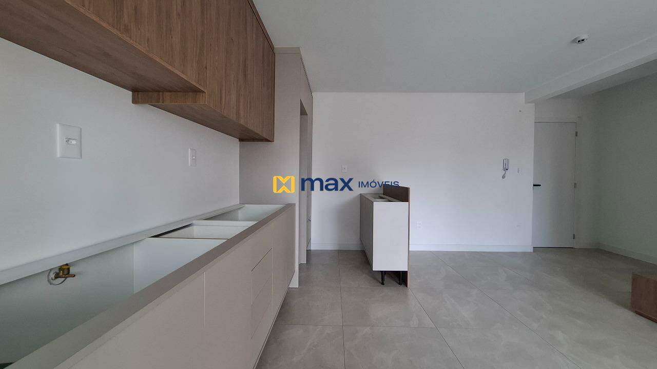 Apartamento à venda no Vila Operária: Living integrado