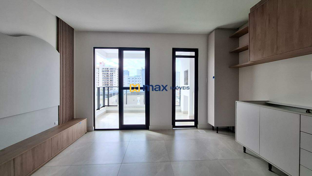 Apartamento à venda no Vila Operária: Living integrado