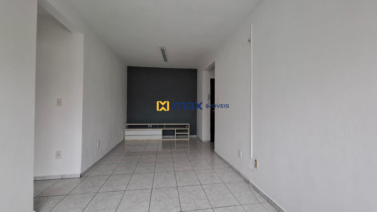 Apartamento para aluguel no São João: Living integrado