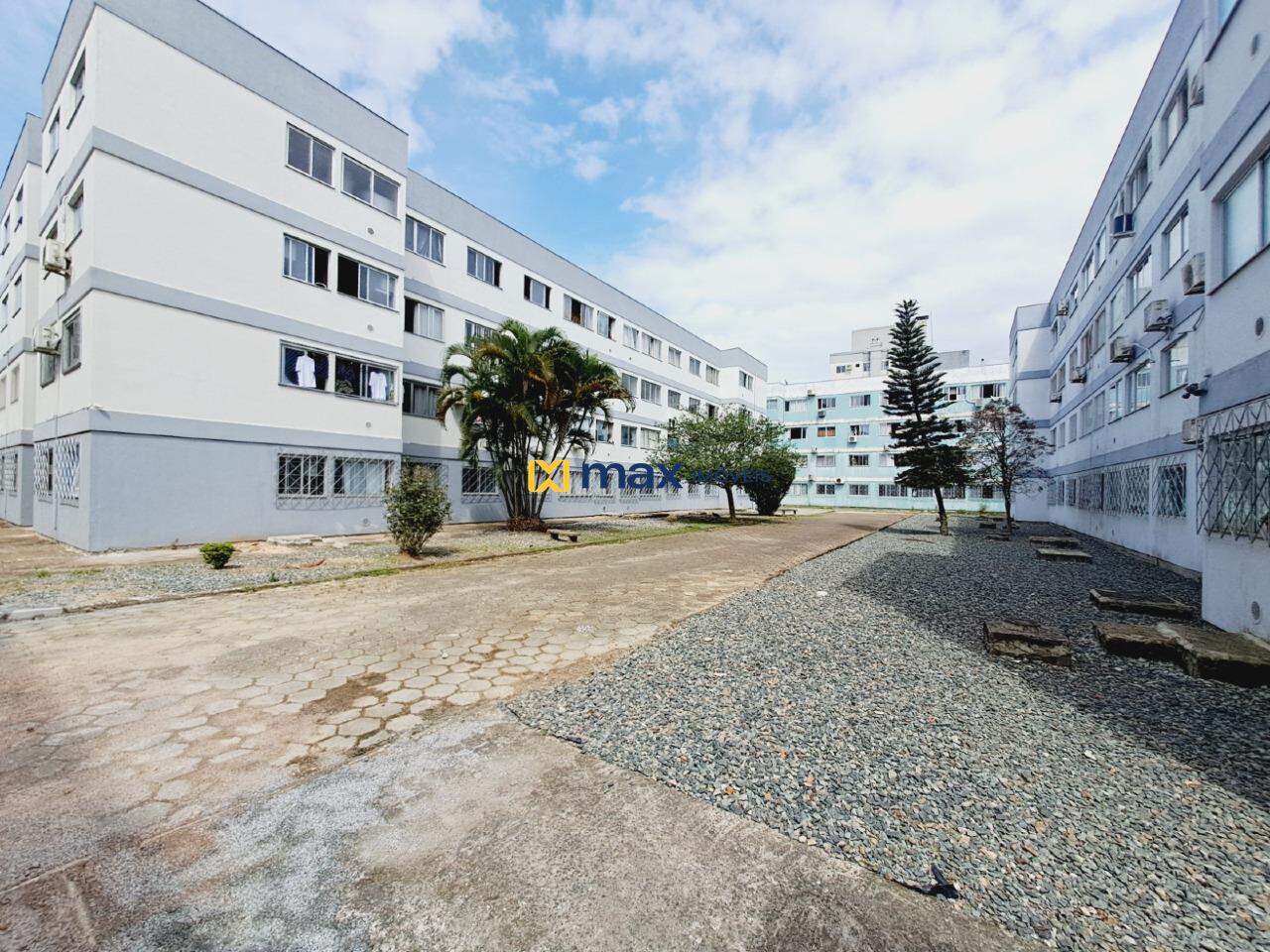 Apartamento para aluguel no São João: Área externa