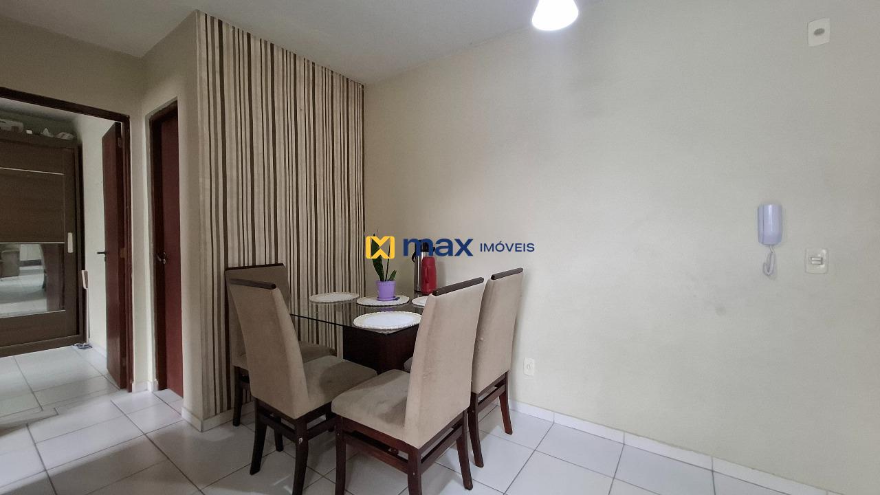 Apartamento à venda no Espinheiros: Living integrado