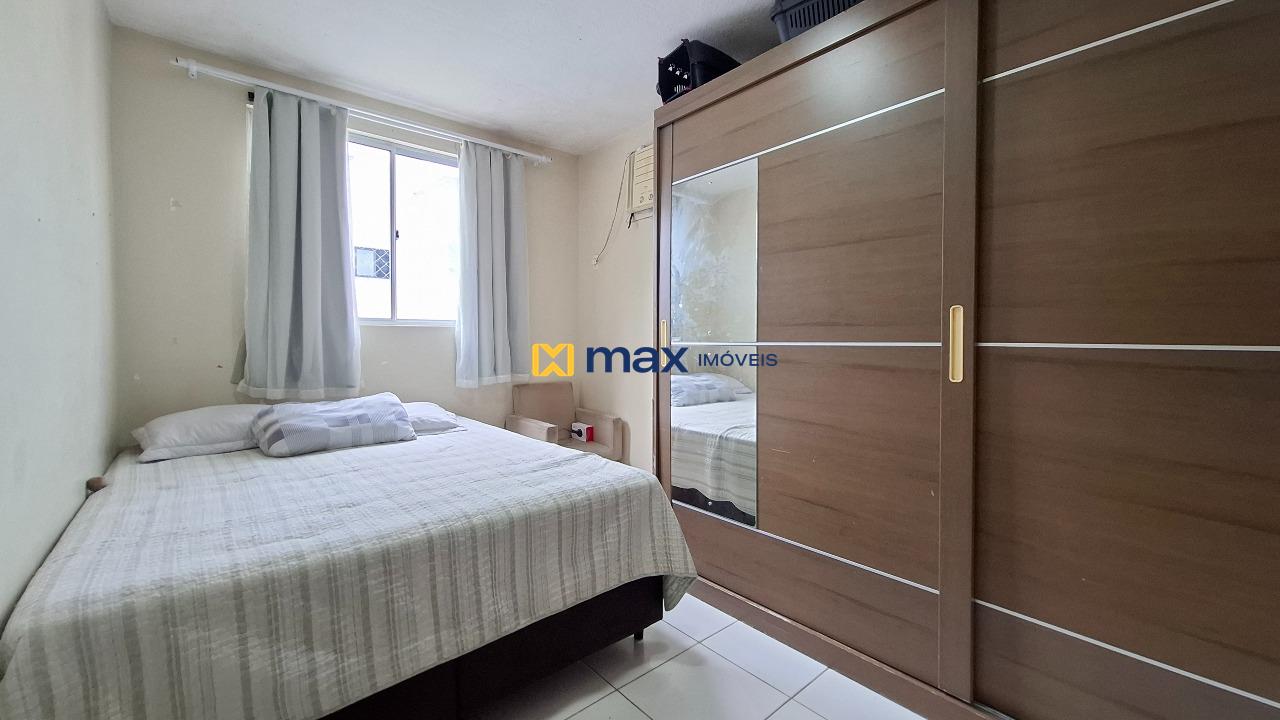 Apartamento à venda no Espinheiros: Dormitório