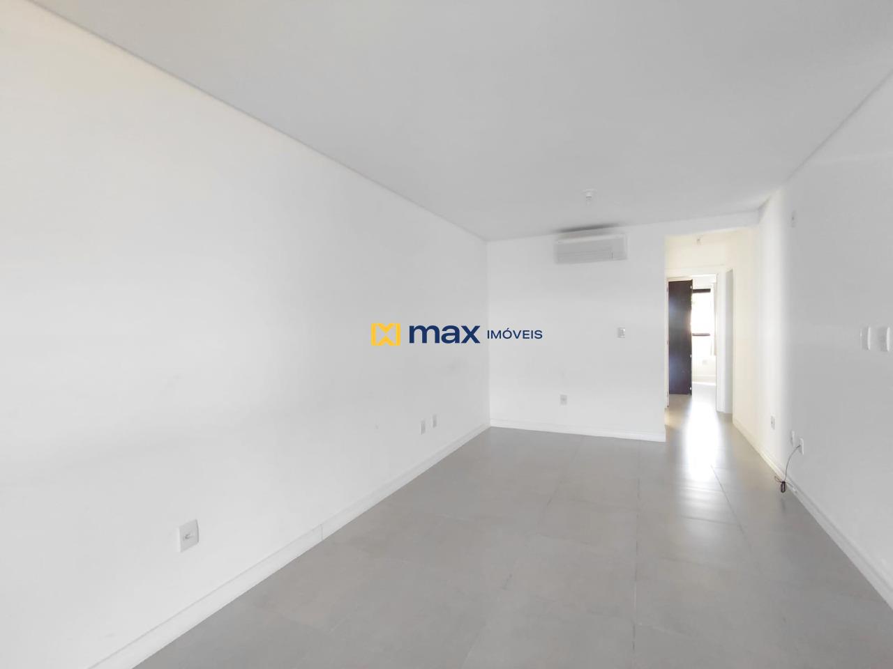 Apartamento para aluguel no Meia Praia: Sala