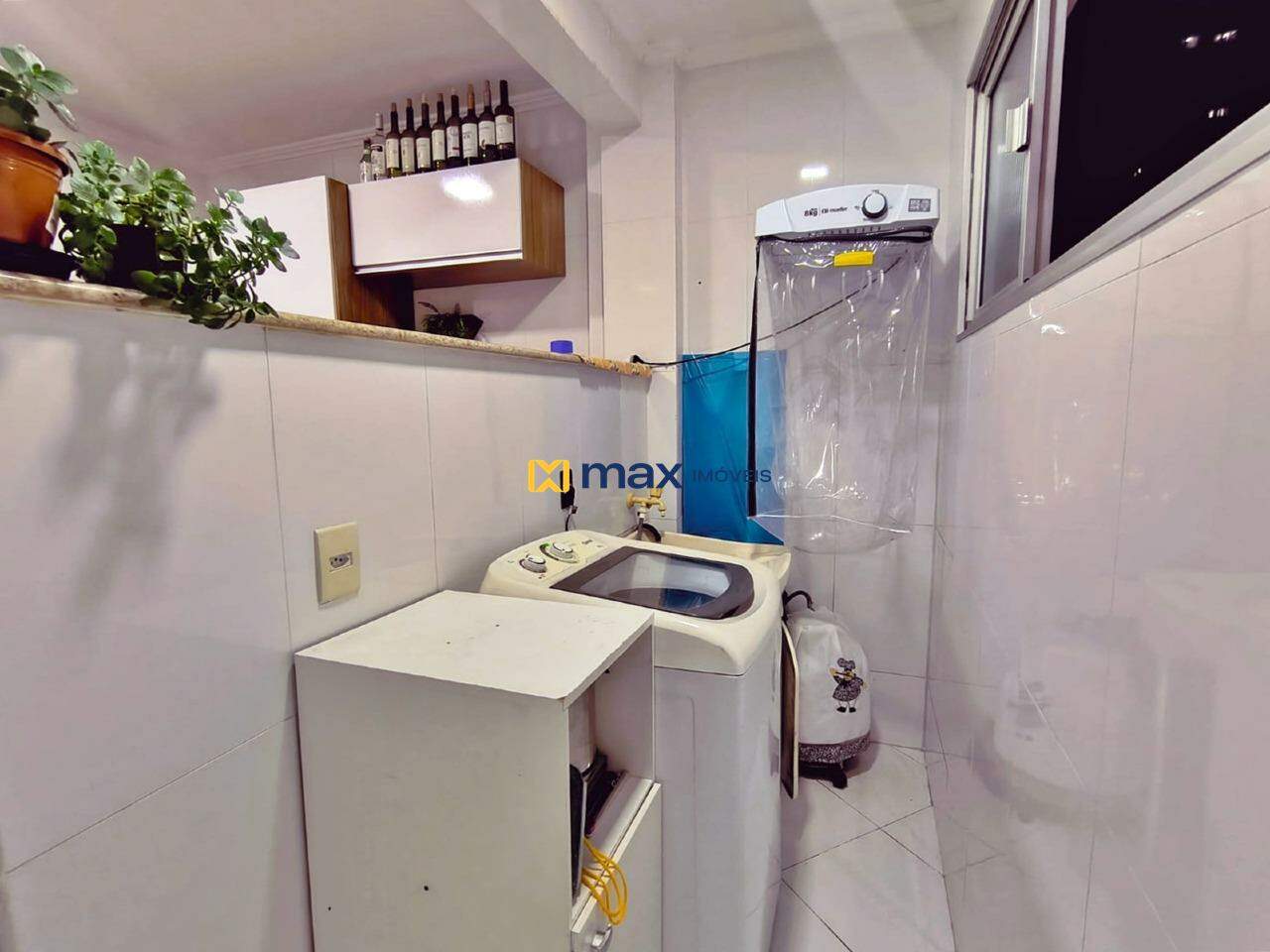 Apartamento à venda no Centro: área de serviço