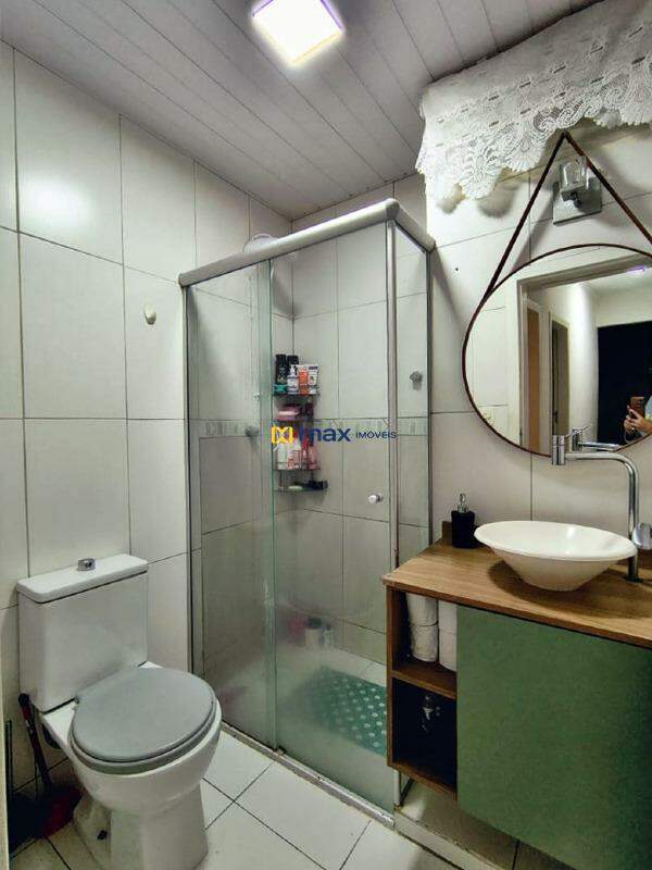 Apartamento à venda no Centro: banheiro social