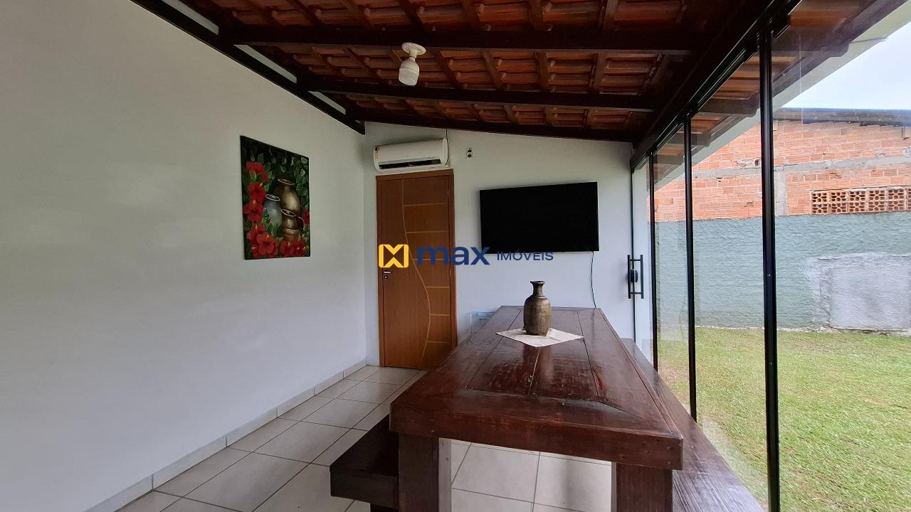 Casa à venda no Cordeiros: Salão de festas