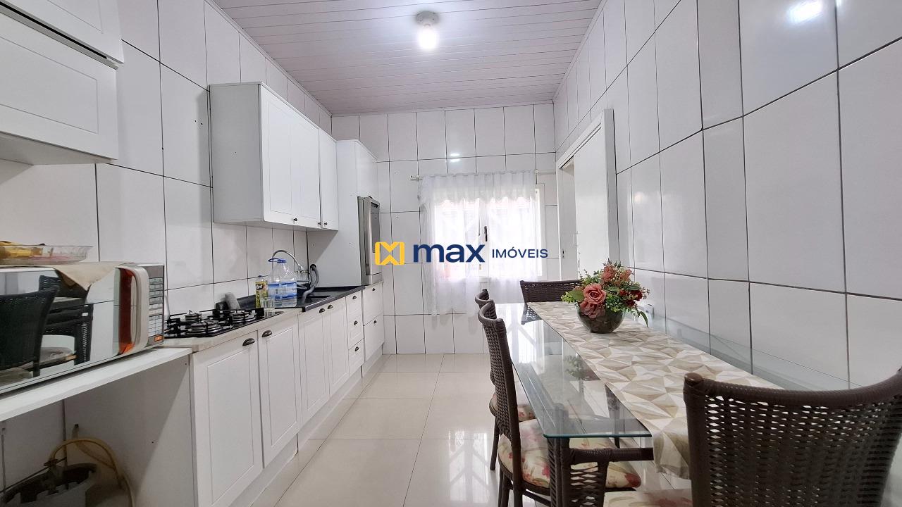 Casa à venda no Cordeiros: Cozinha